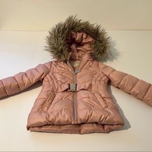 Girls heavy weight blush jacket with faux fur hood trim. Size 2T